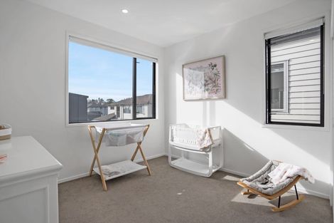 Photo of property in 1 Horomia Road, Karaka, Papakura, 2113