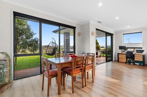 Photo of property in 356 Ngatai Road, Bellevue, Tauranga, 3110