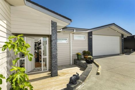 Photo of property in 10 Cirrus Way, Ranui, Auckland, 0612