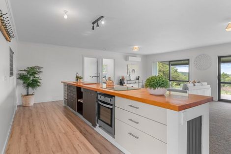 Photo of property in 845 Hukerenui Road, Hukerenui, Hikurangi, 0182