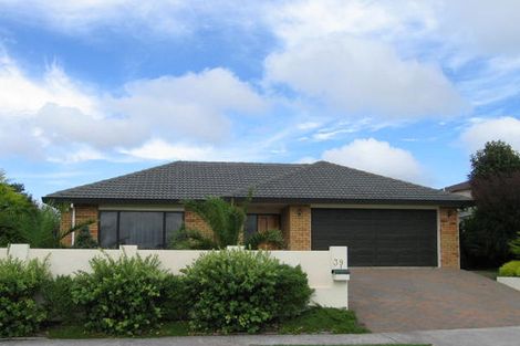 Photo of property in 39 Chadlington Avenue, Henderson, Auckland, 0612