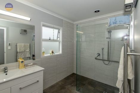 Photo of property in 75 Douglas Mclean Avenue, Marewa, Napier, 4110