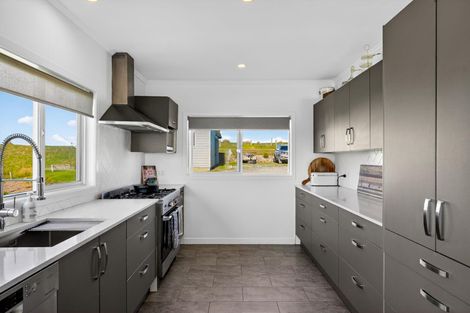 Photo of property in 143 Rangiora Road, Kaiwaka, 0573