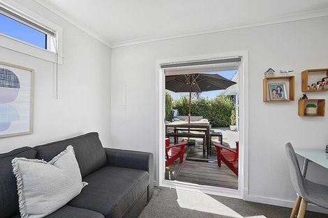 Photo of property in 120 Carrington Street, Lower Vogeltown, New Plymouth, 4310