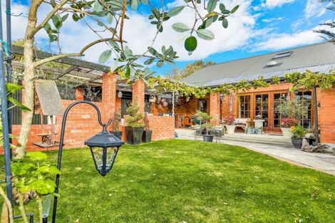 Photo of property in 17 Smarts Drive, Leithfield, 7481