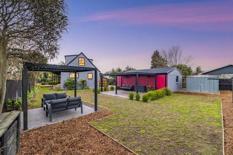 Photo of property in 47a Inwoods Road, Parklands, Christchurch, 8083