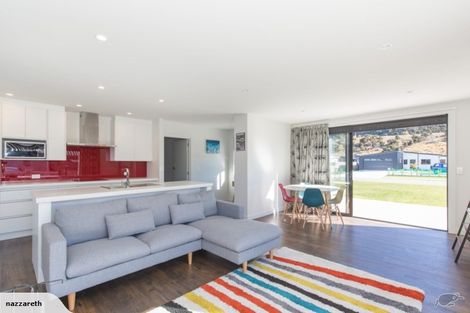 Photo of property in 22 Wabler Lane, Albert Town, Wanaka, 9305