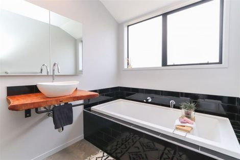 Photo of property in 13a Estate Grove, Inglewood, 4330