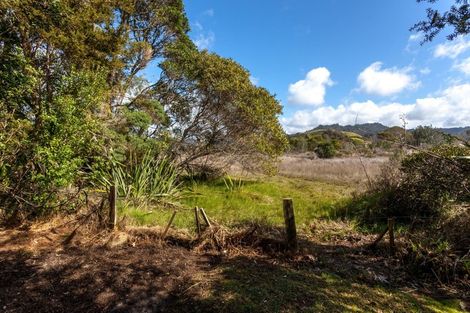 Photo of property in 159 Ocean Beach Road, Tairua, 3508