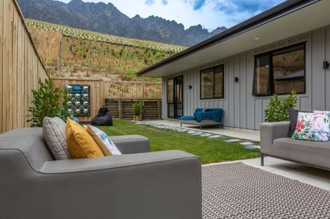 Photo of property in 67 Muster Road, Jacks Point, 9371