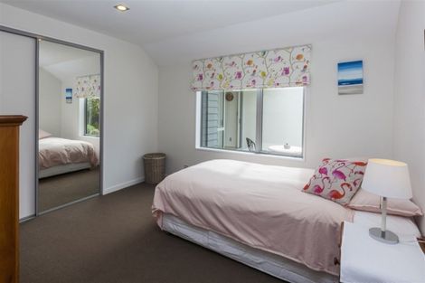 Photo of property in 17 Crown Close, Prebbleton, 7604