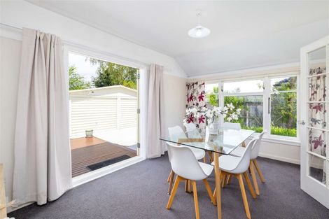 Photo of property in 218 Weston Road, St Albans, Christchurch, 8052