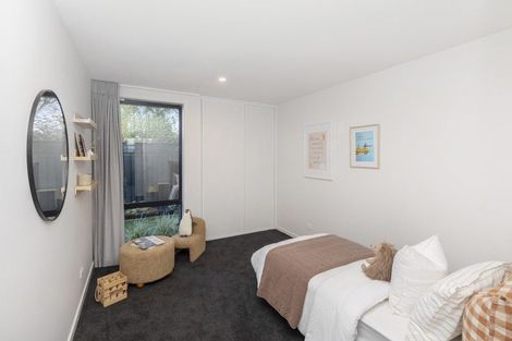 Photo of property in 184 Weston Road, St Albans, Christchurch, 8052