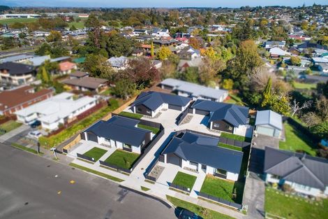 Photo of property in 80b Warwick Street, Feilding, 4702