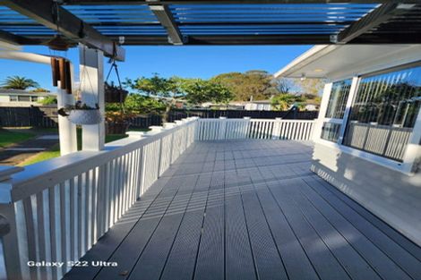 Photo of property in 122 Rowandale Avenue, Manurewa, Auckland, 2102