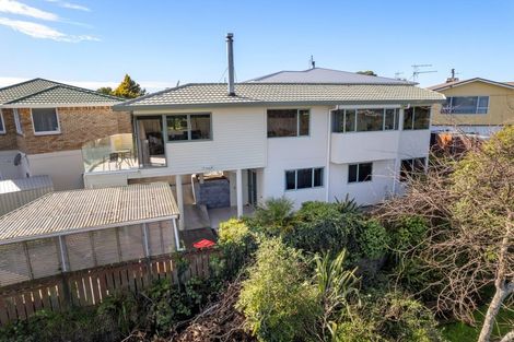 Photo of property in 3a Hillcrest Street, Glen Avon, New Plymouth, 4312