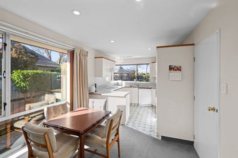 Photo of property in 2/15 Withells Road, Avonhead, Christchurch, 8042