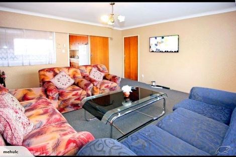 Photo of property in 2/11 Wentworth Avenue, Papatoetoe, Auckland, 2025