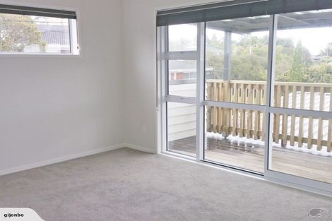 Photo of property in 12 Phillipa Place, Browns Bay, Auckland, 0630