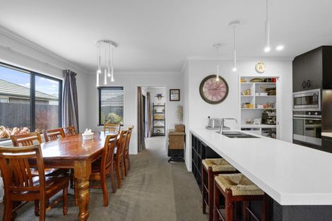 Photo of property in 36 Luxembourg Crescent, Halswell, Christchurch, 8025