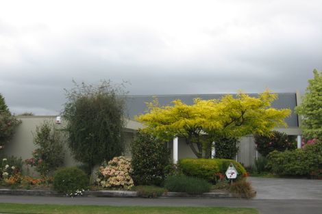 Photo of property in 17 Murmont Street, Bishopdale, Christchurch, 8053