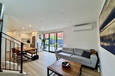 Photo of property in 8 Kotuitui Street, Manukau, Auckland, 2104