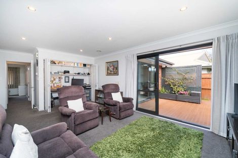 Photo of property in 3 Astelia Court, Milson, Palmerston North, 4414