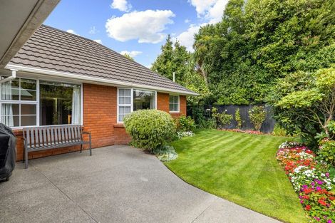 Photo of property in 2/27 Hamilton Avenue, Ilam, Christchurch, 8041