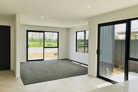 Photo of property in 63 Clarks Beach Road, Clarks Beach, 2122