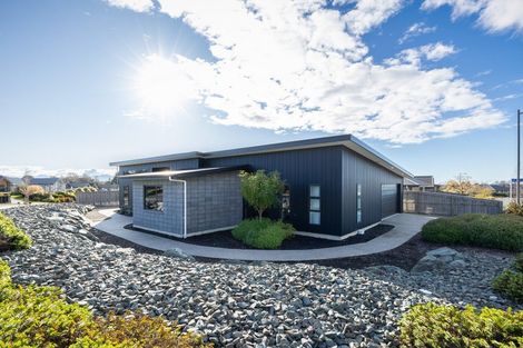 Photo of property in 16 Sabine Drive, Richmond, 7020