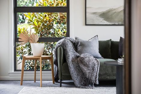 Photo of property in 35 Rock Isle Road, Torbay, Auckland, 0630