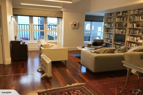 Photo of property in Tennyson Apartments, 31/25 Tennyson Street, Te Aro, Wellington, 6011