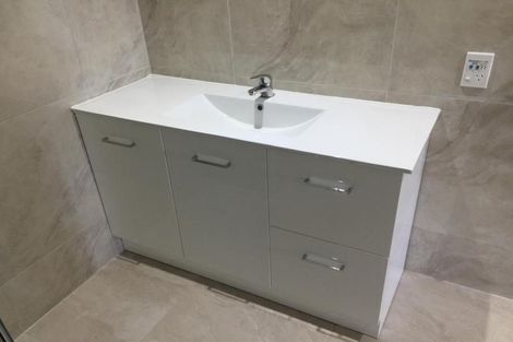 Photo of property in 112 Hansons Lane, Upper Riccarton, Christchurch, 8041