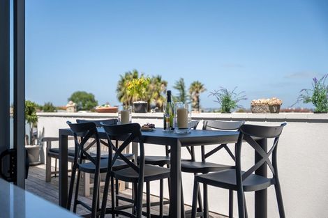 Photo of property in Maison Apartments, 112/16 Huron Street, Takapuna, Auckland, 0622