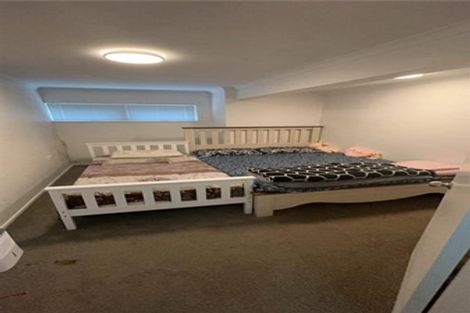 Photo of property in 158 Carlisle Road, Northcross, Auckland, 0632