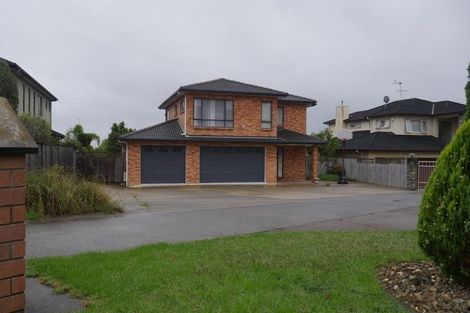Photo of property in 24 Armstrong Farm Drive, East Tamaki Heights, Auckland, 2016