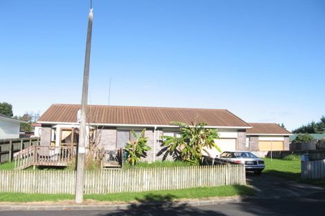 Photo of property in 9 Celmisia Place, Weymouth, Auckland, 2103