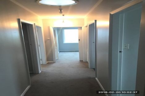 Photo of property in 12 Ranui Crescent, Khandallah, Wellington, 6035