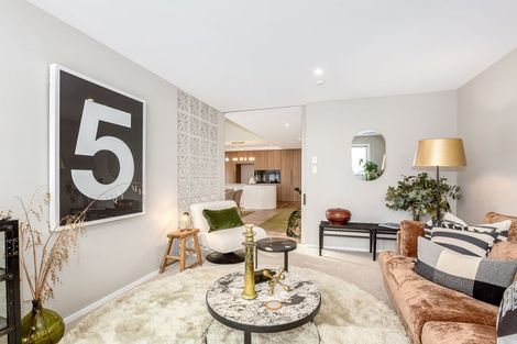 Photo of property in 28 Te Hoiere Street, Aotea, Porirua, 5024