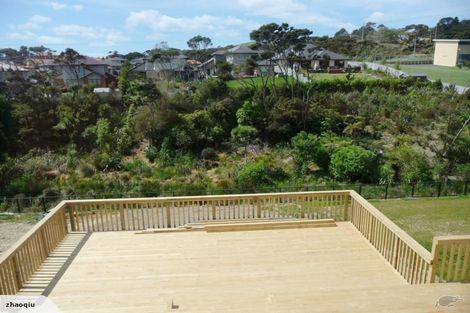 Photo of property in 18 Mural Place, Greenhithe, Auckland, 0632