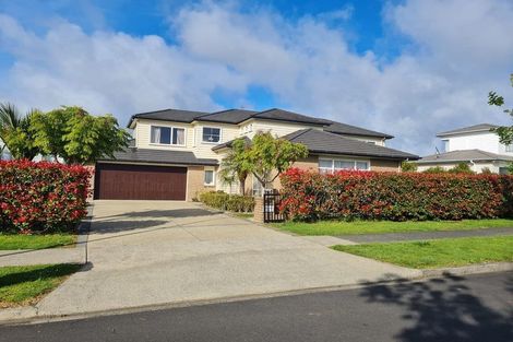 Photo of property in 51 Chateau Rise, Flat Bush, Auckland, 2016