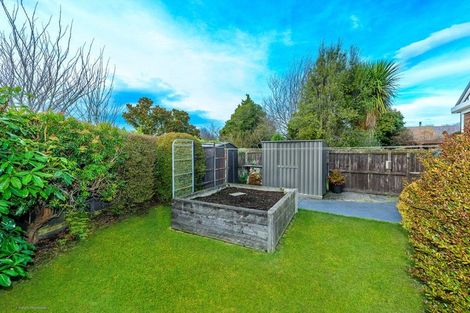 Photo of property in 22 Felstead Place, Avonhead, Christchurch, 8042