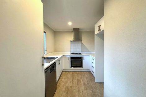Photo of property in 12 Honour Road, Papakura, 2110
