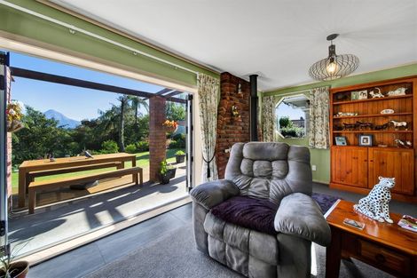 Photo of property in 60 Konini Street, Inglewood, 4330