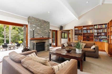 Photo of property in 39 Glenmore Road, Sunnyhills, Auckland, 2010