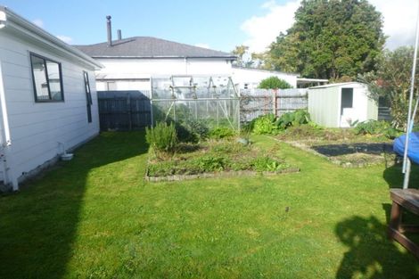 Photo of property in 40 Cobden Street, Westport, 7825