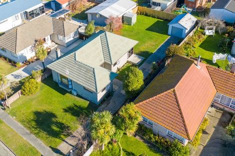 Photo of property in 121 Effingham Street, North New Brighton, Christchurch, 8083