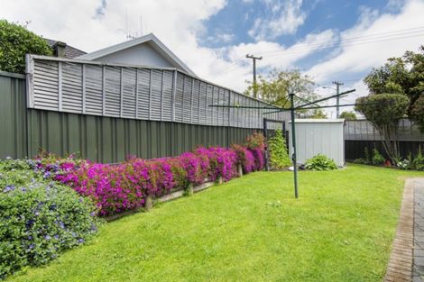 Photo of property in 12 Ryegrass Dell, Welcome Bay, Tauranga, 3112