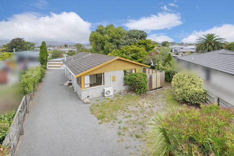 Photo of property in 11 Channel Place, Aranui, Christchurch, 8061