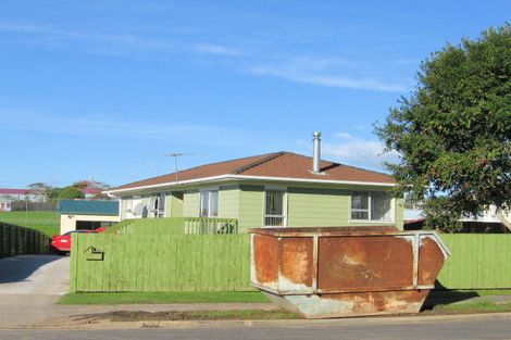 Photo of property in 18 Vetori Place, Clover Park, Auckland, 2023